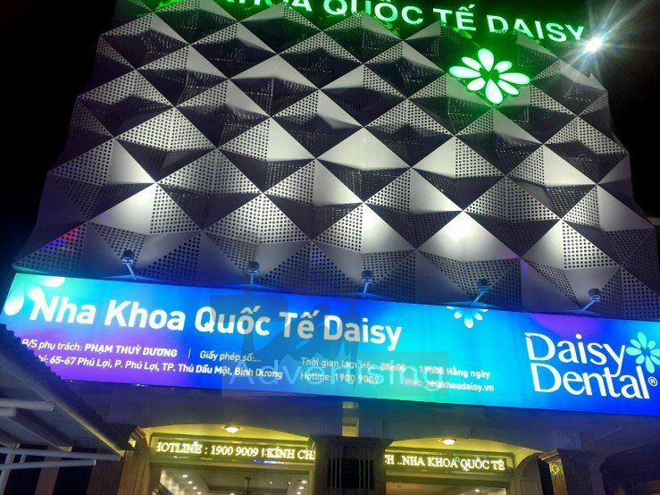 Mat-dung-Alu-Daisy Mặt dựng Daisy